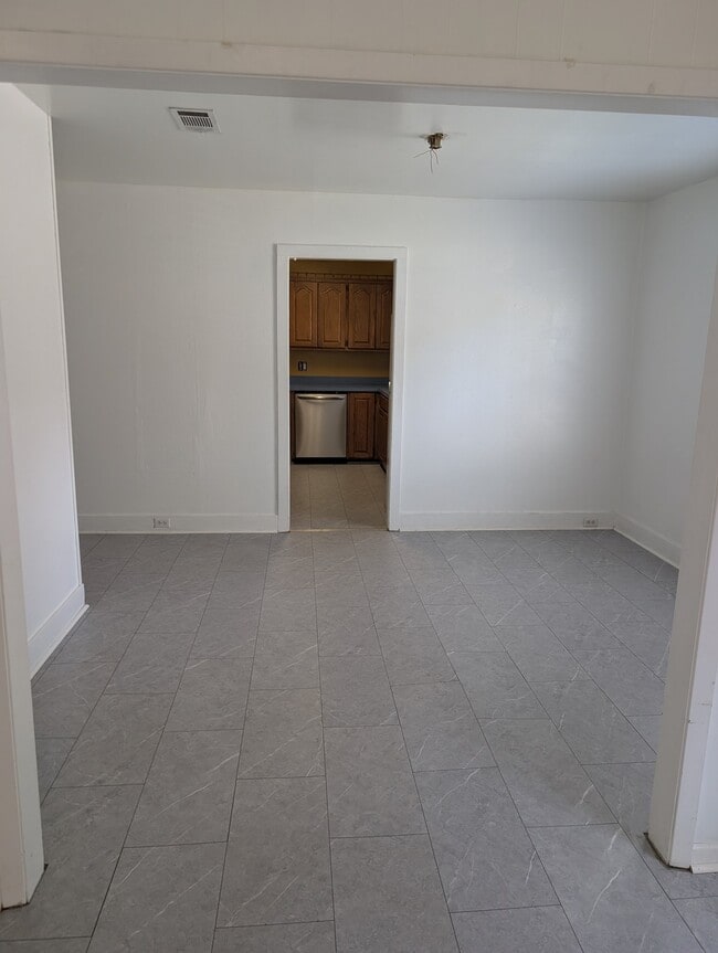 Photo - 333 N 14th St