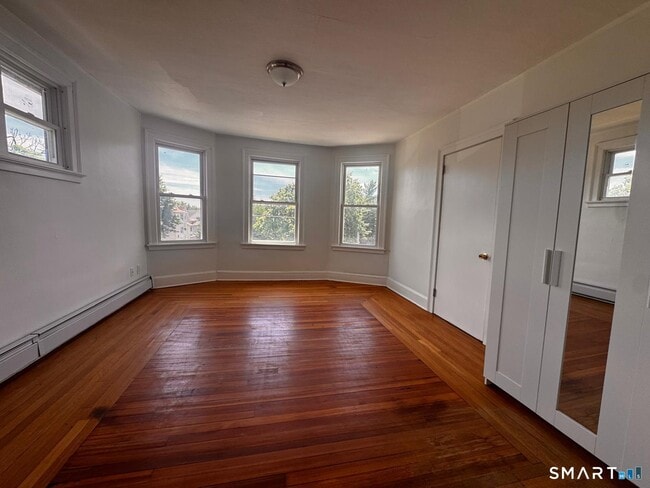 Photo - 169 Winthrop St