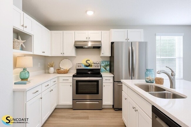 Building Photo - 6523 Breezy Oaks Wy