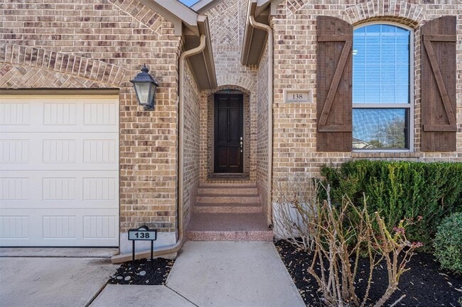 Photo - 138 Drury Ln