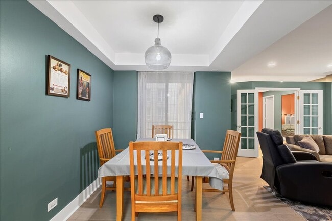 Photo - 40 E Delaware Pl Unit 805