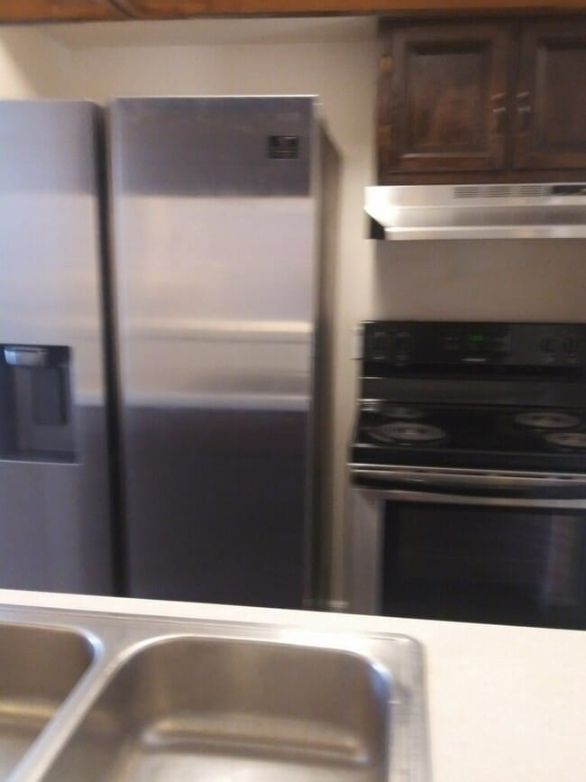 Burlington Woods Chateaux L'Aiglon Apartments Dayton, OH