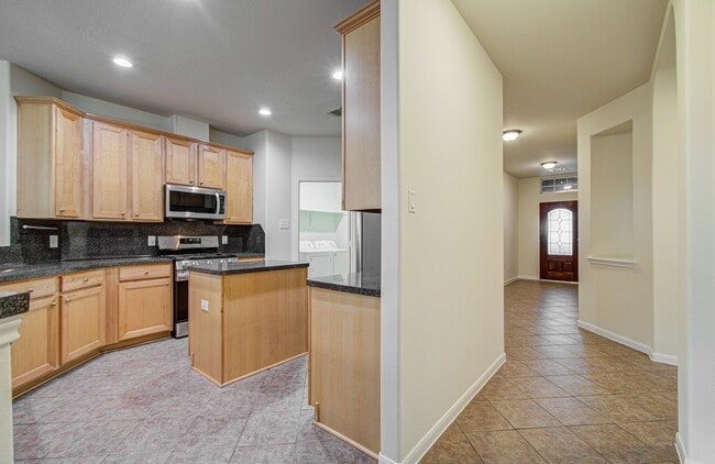 Photo - 1904 Roaring Springs Ct