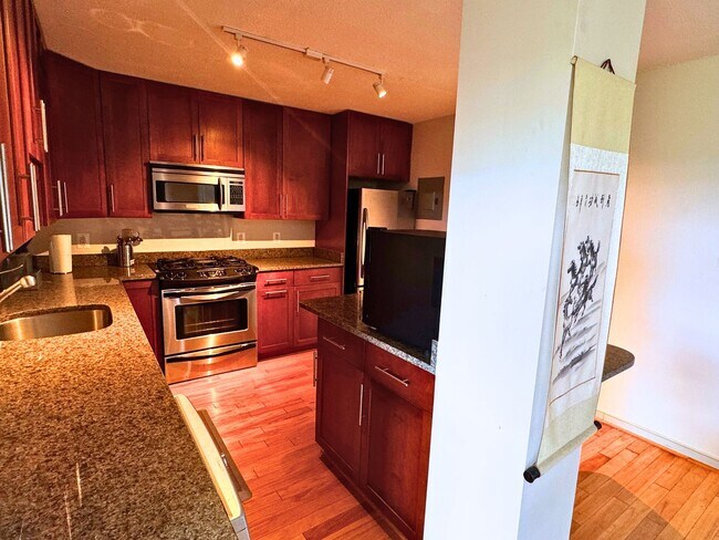 Photo - Welcome to Takoma Overlook! Furnished 1br ... Unit 1116