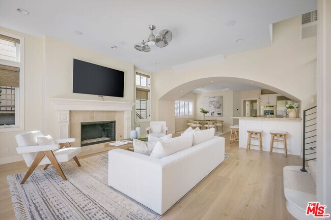 Photo - 707 Jasmine Ave