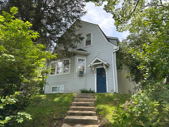 Photo - 8415 Archer Ave House