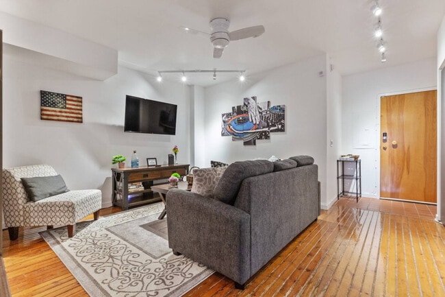 Photo - 219 Vine St Unidad ID1289446P