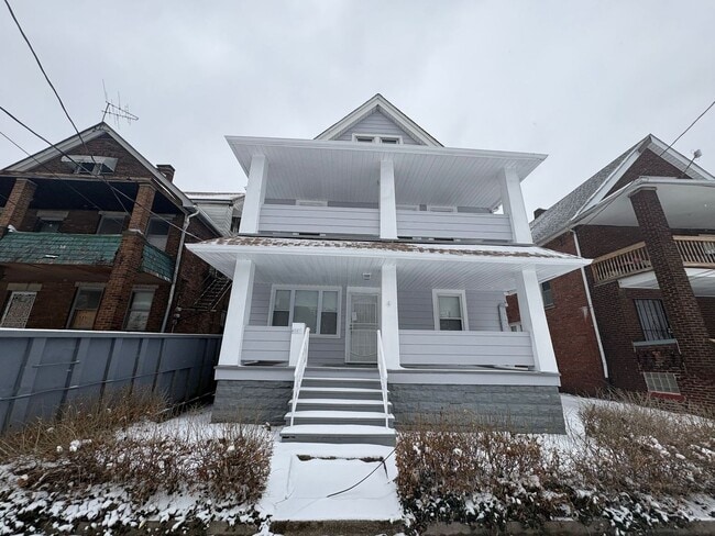 Building Photo - 15624 Halliday Ave Unit 15624 Halliday Ave UP