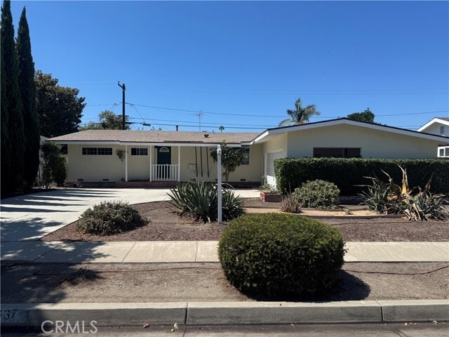 Building Photo - 2437 Fordham Dr Rental