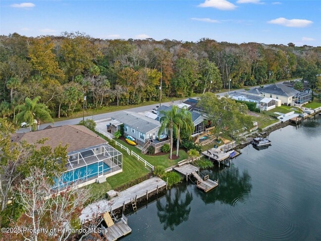 Building Photo - 6901 Richard Dr