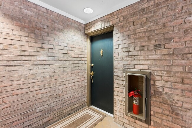 Photo - 110 Cross Keys Rd