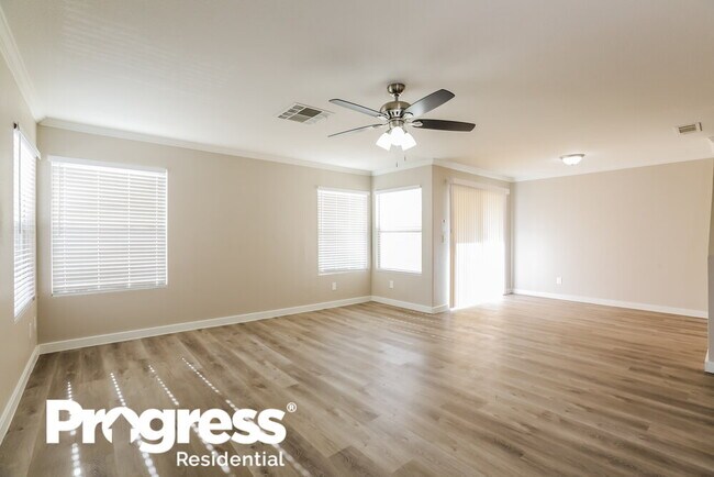 Photo - 6373 Rose Tree Ln