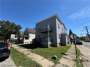 Building Photo - 2915 Roanoke Ave Unit 3