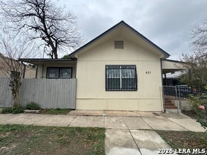 Photo - 631 E Mistletoe