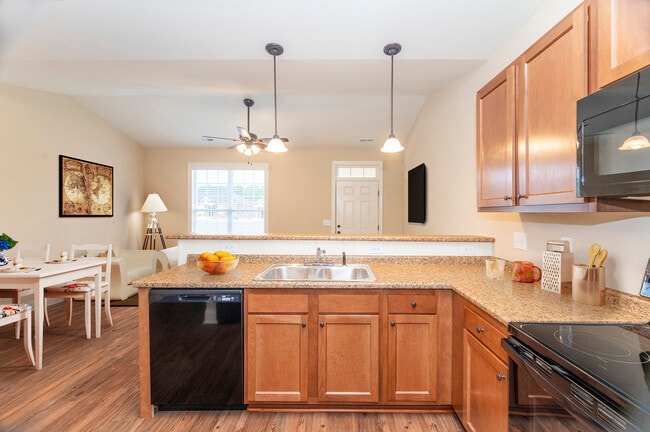 52 Butler Commons Dr Unit 52