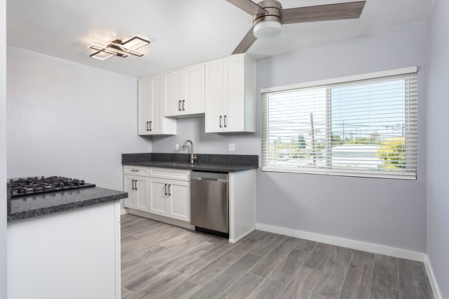 Apex Apartment Homes