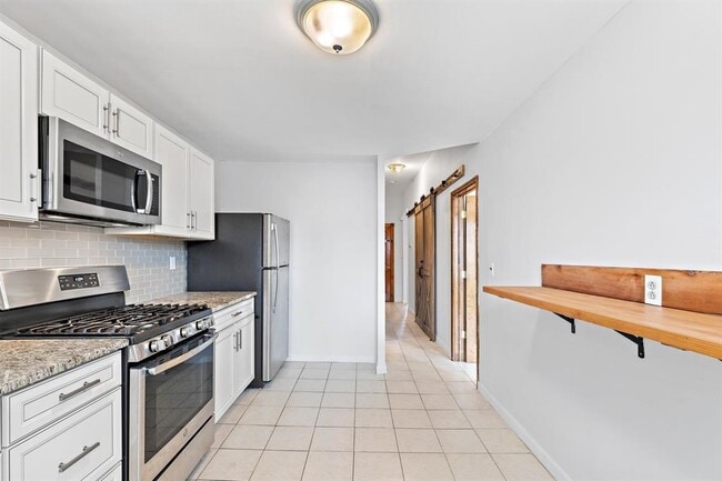 Photo - 221 Angelique St Unit 2