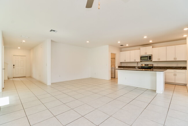 Photo - 17903 Blissful Stars Dr