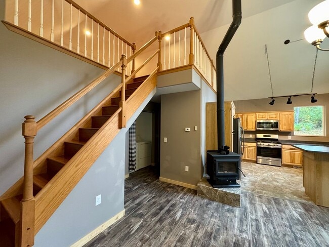 Photo - NORTH KENAI HOME!