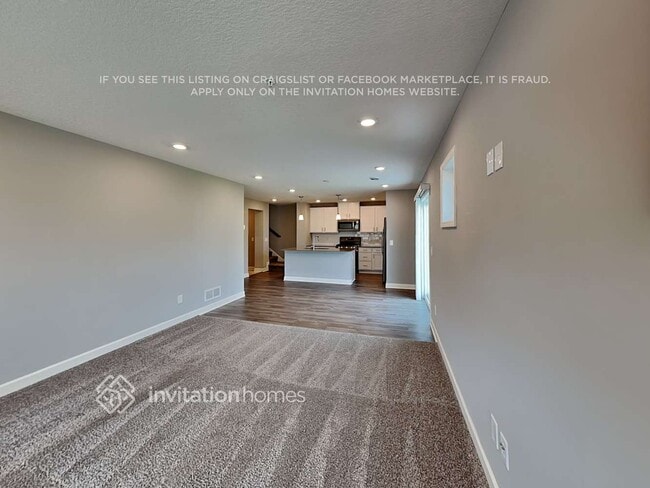 Photo - 1258 Upper 142nd St E