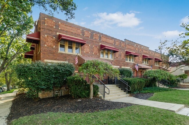 Building Photo - 528 S Drexel Ave Unit 528