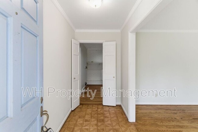 Photo - 5724 Knob Rd