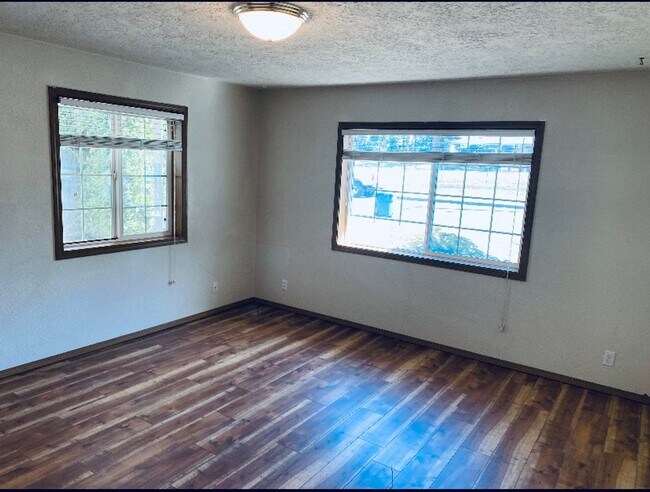 Photo - Silverton Duplex #13146 Unit 1021