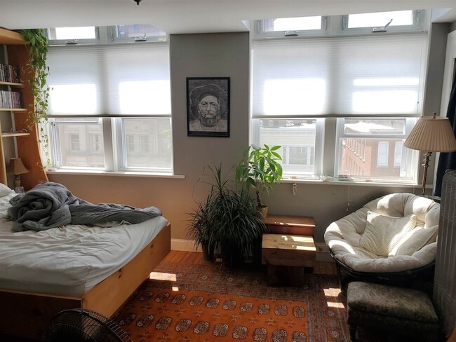Photo - 819 Elm St Unit 13