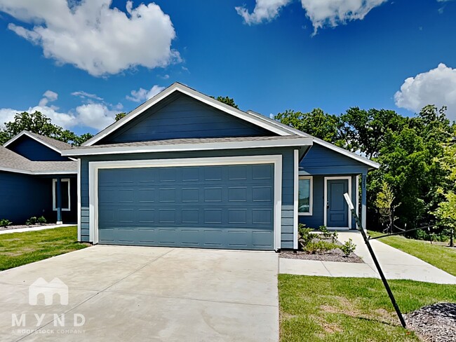 Photo - 242 Willow Wy House