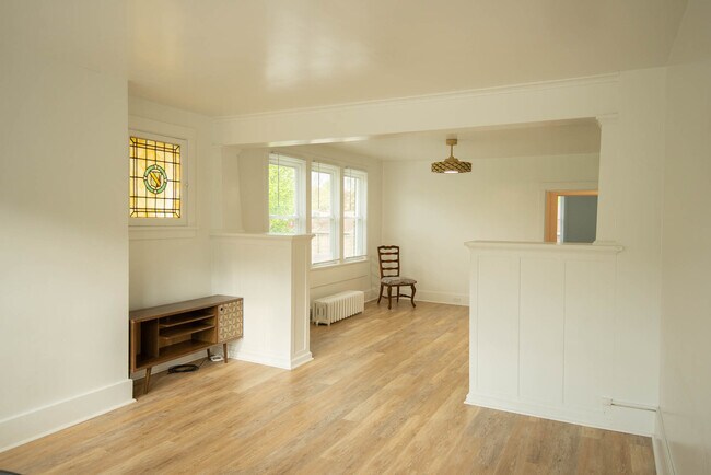 08-26918 RM 12 - 008 - 1170 Jancey St Unidad 1170 Jancey Street