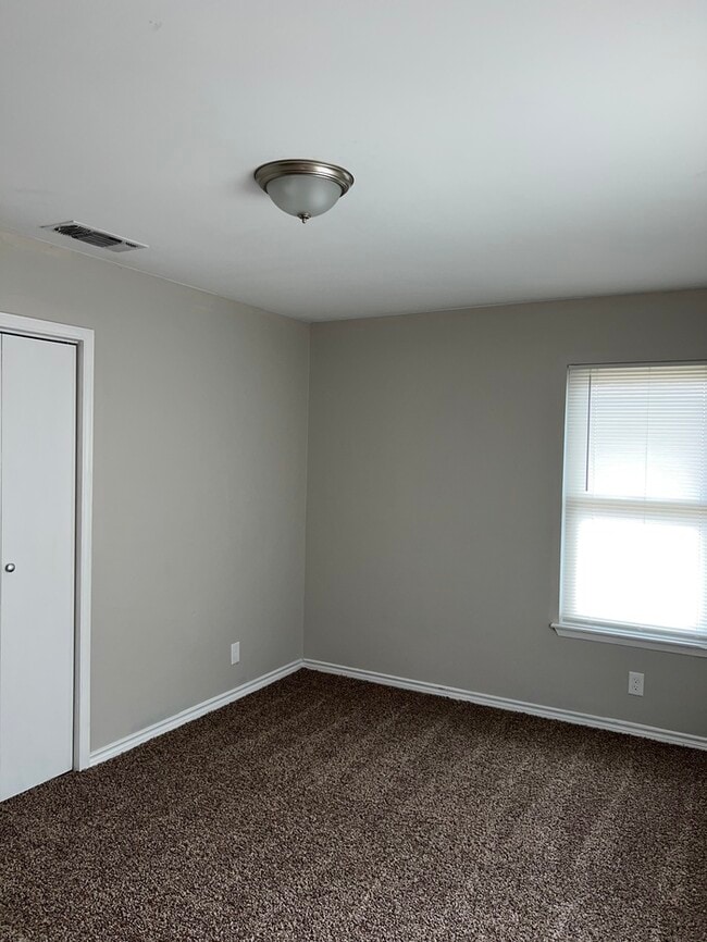 Photo - 206 Balboa Dr