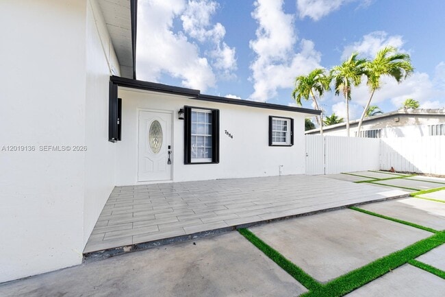 Photo - 7884 NW 175th St