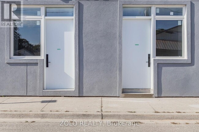 Photo - 206 Wellington St Unit # 1