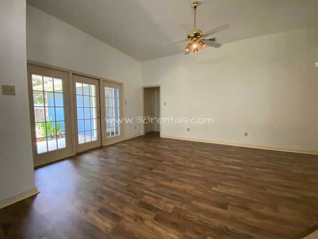 Photo - Home in Shady Grove available!
