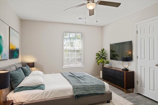 Photo - Briarwood Apartments