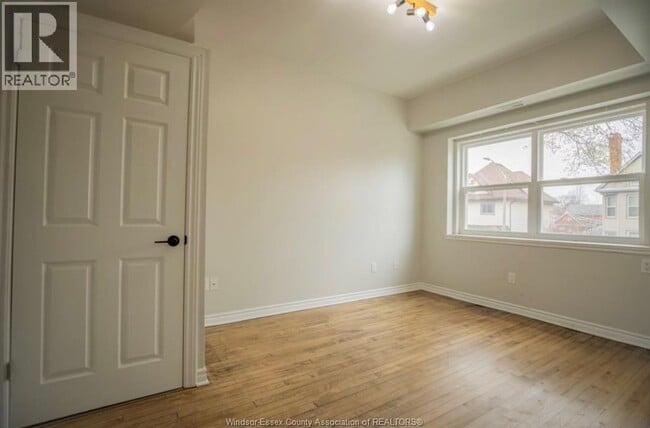 Photo - 416 Lincoln Rd Unité 12