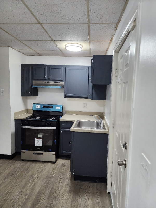 Photo - 185 Central Ave