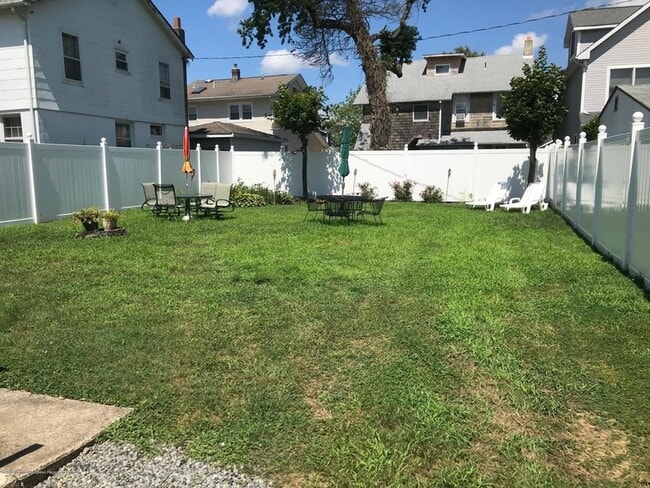 Photo - 318 15th Ave