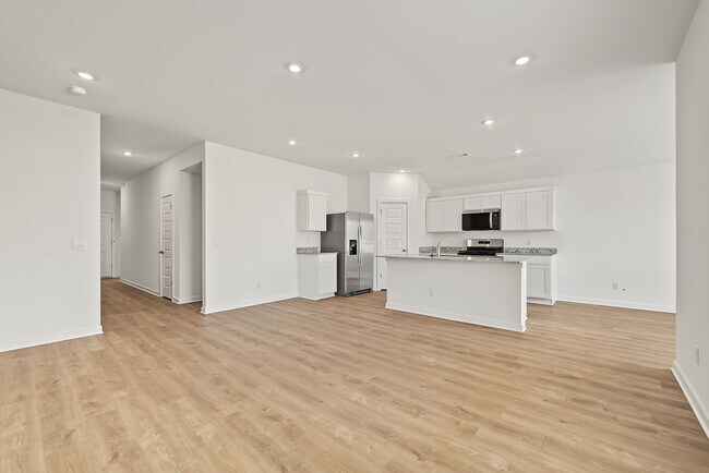581 Riggs St