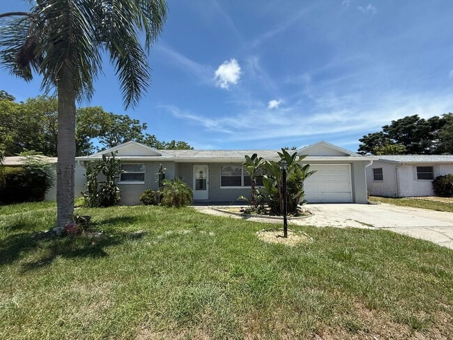 Building Photo - Available Now! Beautiful Single Family Por... Rental