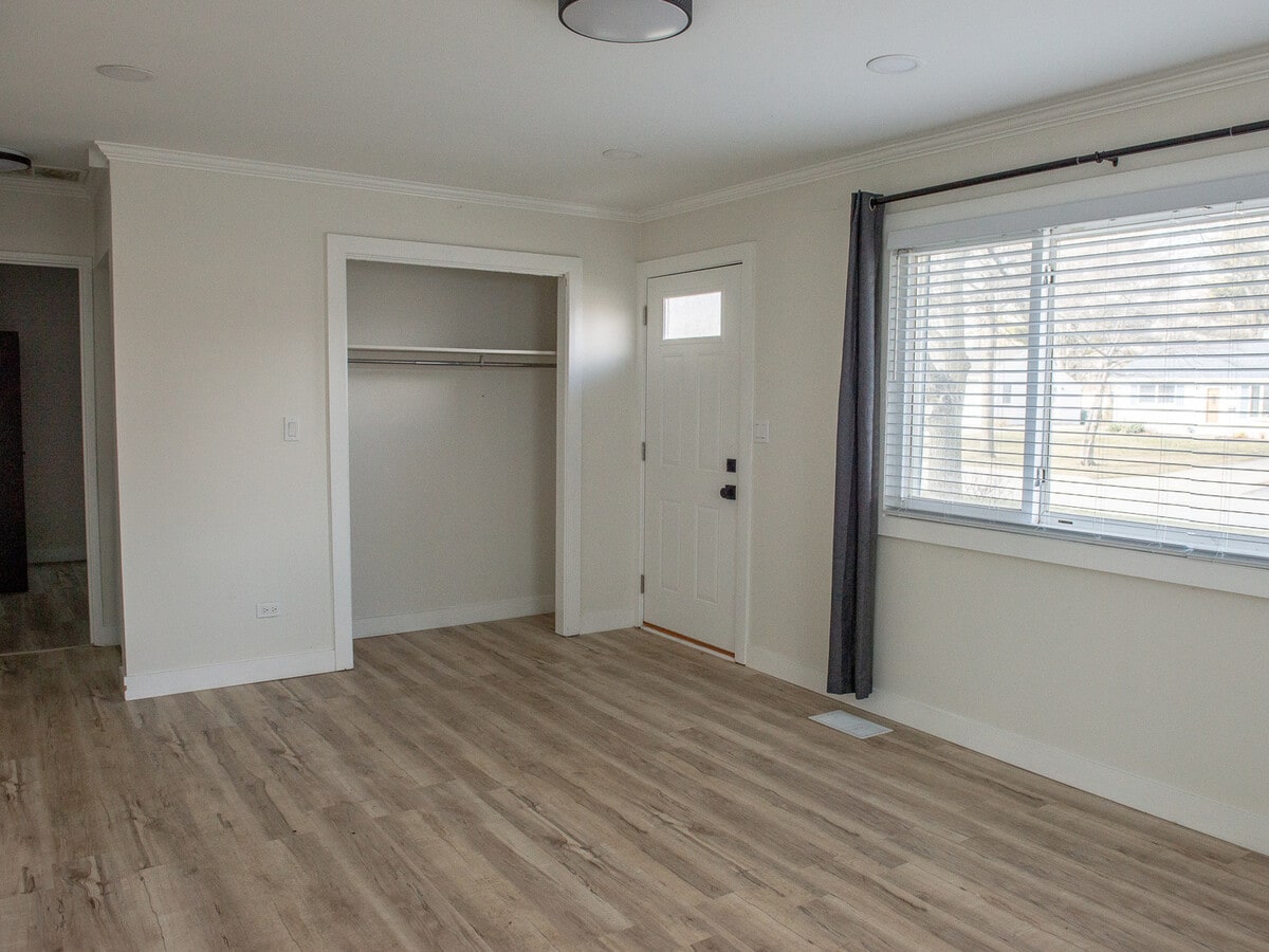 Photo - 2203 Sigwalt St