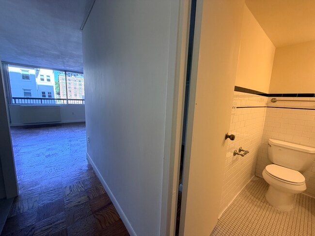 101 Monmouth St Unit 304