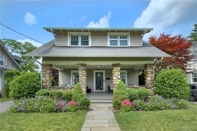 Building Photo - 18 Elmwood Ave