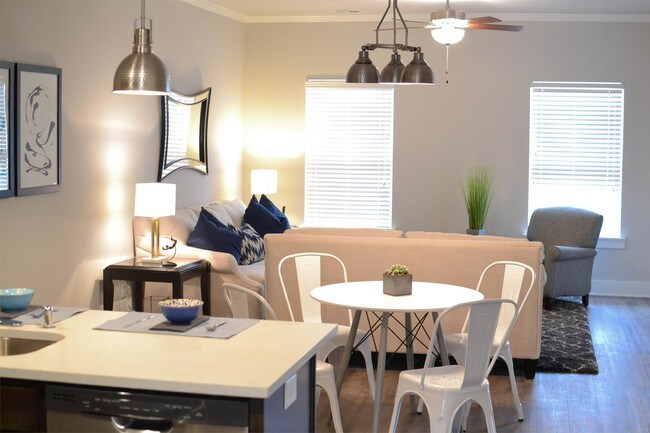 Photo - 155 The Preserve Dr