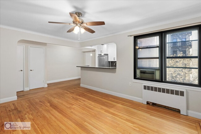 Photo - 98 Park Terrace E