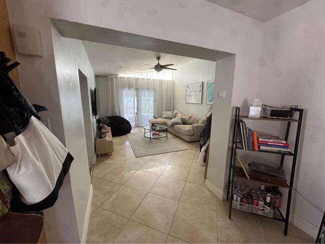 Photo - 905 16th Terrace