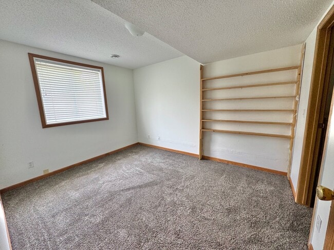 Photo - 5141 7th Ln S
