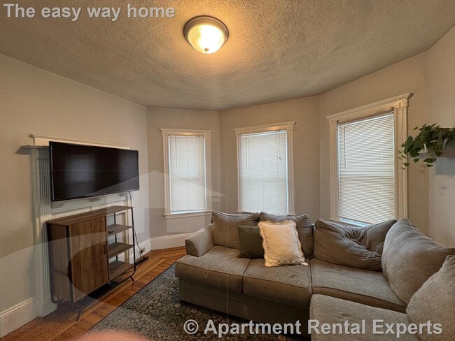 Photo - 22 Spencer Ave Unit 2