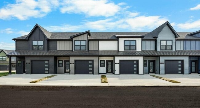 Photo - 1505 Jonathan Wade Cir