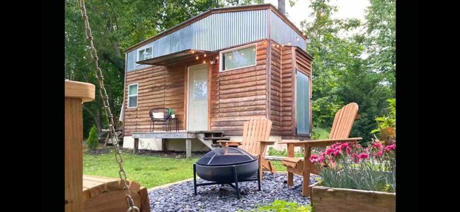 Charming 1BR Tiny House in Taylors - Charming 1BR Tiny House in Taylors